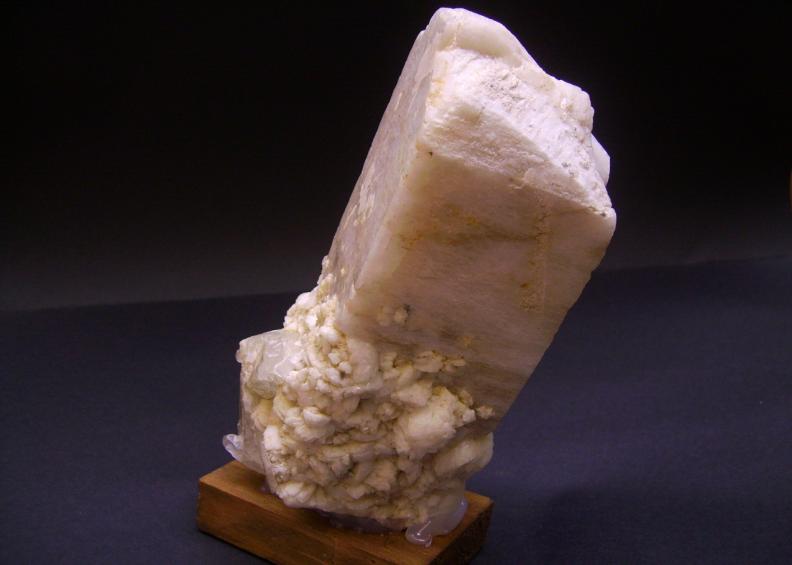 Microclina
15,5 x 6 x 5,5 cm
(Autor: Antonio Alcaide)