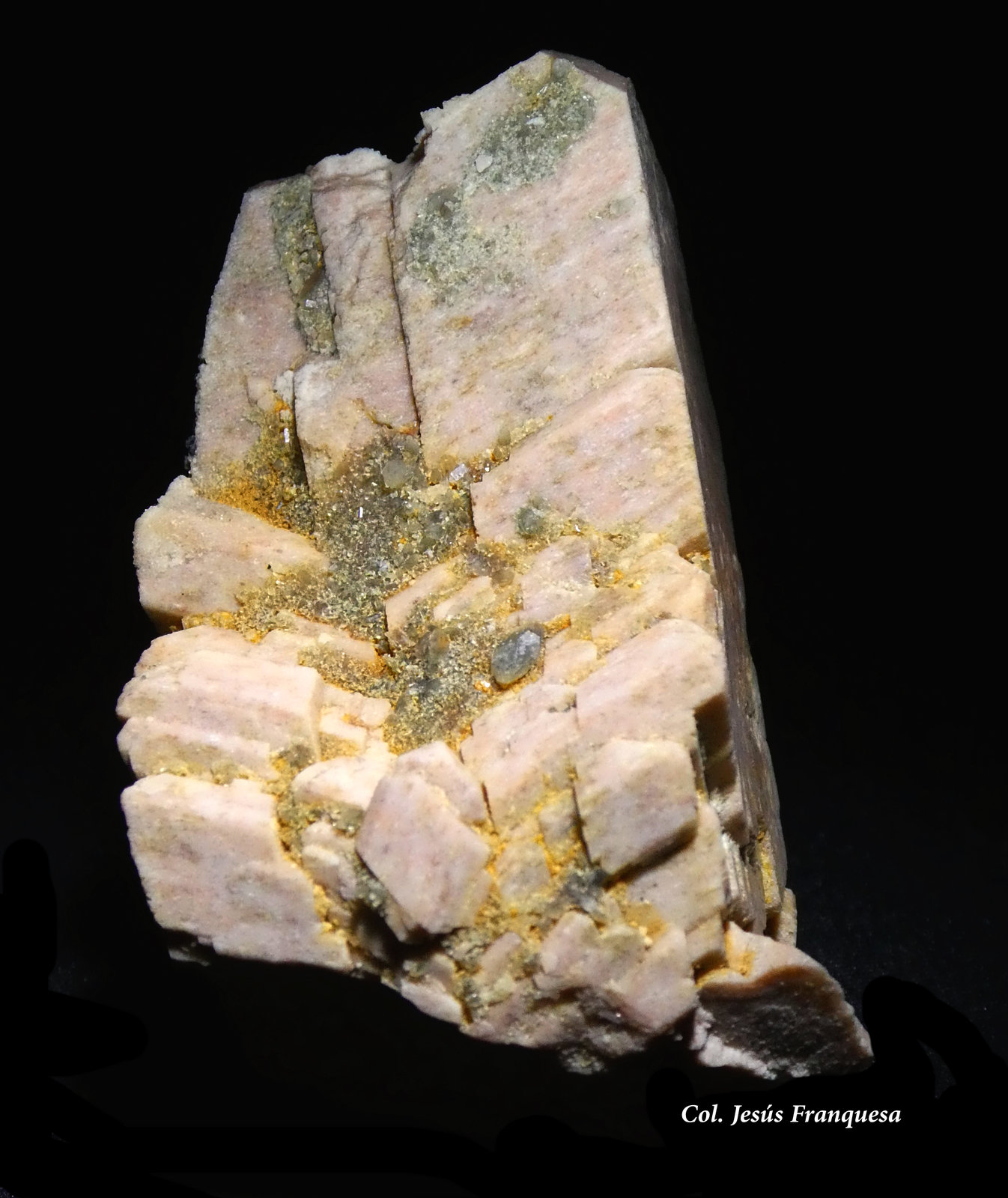 Microclina.
60x30 mm.
(Autor: Jesus Franquesa Baucells)