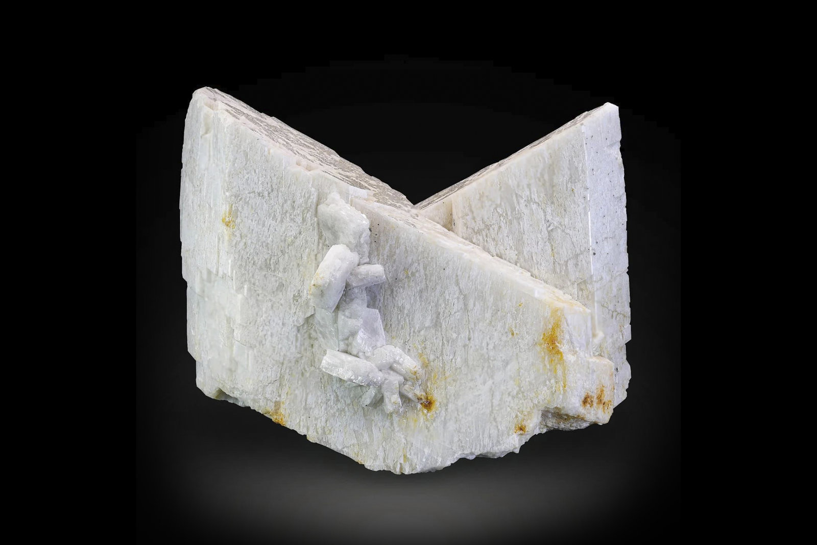 Microclina
15.5 x 10 x 14 cm
(Autor: Museo MIM)