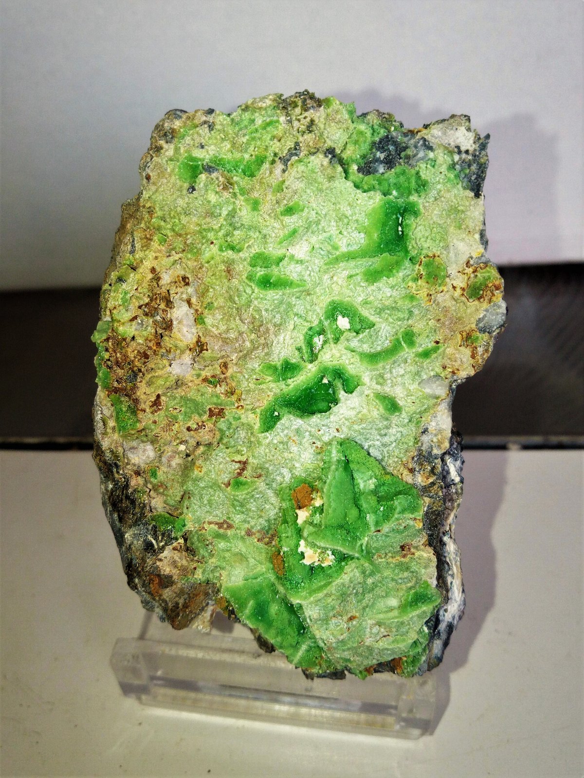 Montgomeryita
6,5x4,5 cm.
(Autor: Adri Rodríguez)
