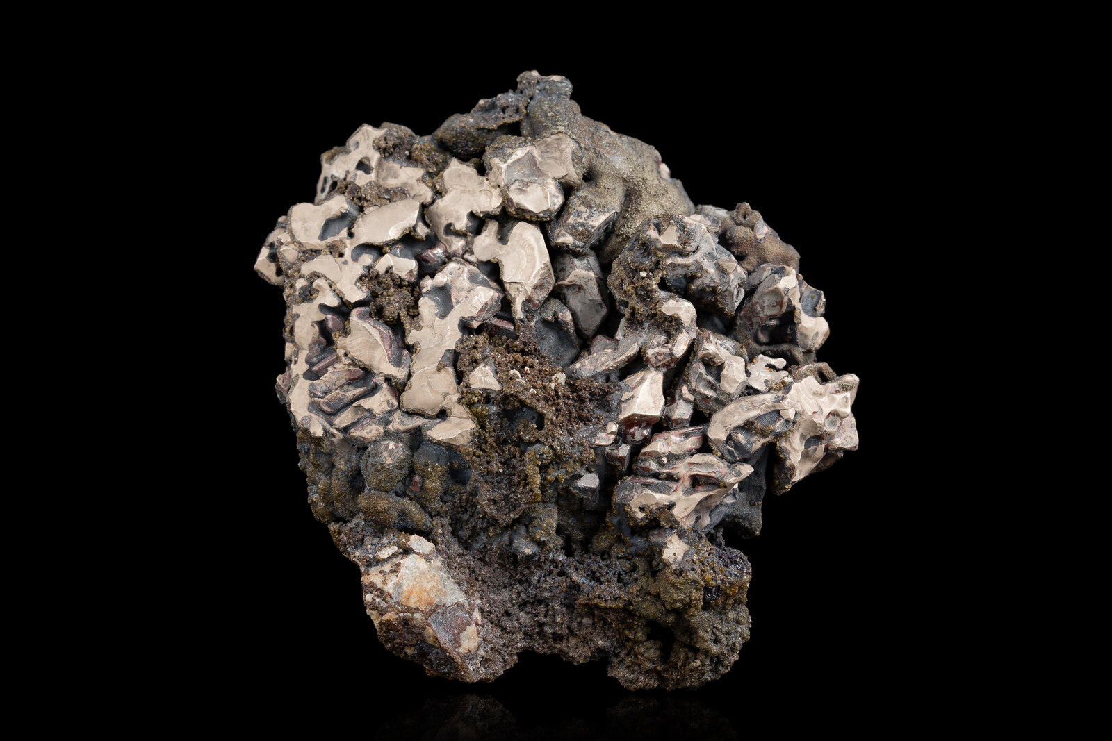 Moschellandsbergita
Landsberg (Moschellandsberg), Alsenz-Obermoschel, Palatinate/Pfalz, Rhineland-Palatinate/Rheinland-Pfalz, Germany
7.5 x 7 x 7.5 cm / Cristal principal: 1.2 cm
(Autor: Museo MIM)