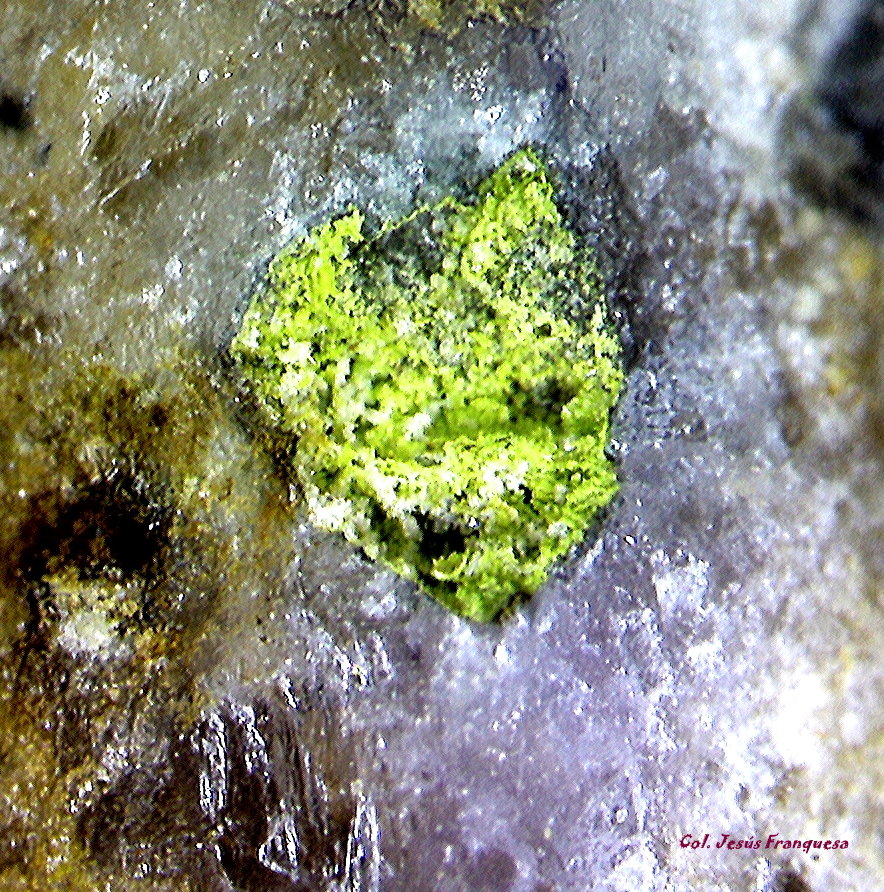 Mottramita.
1´337 x 1´186 mm.
(Autor: Jesus Franquesa Baucells)