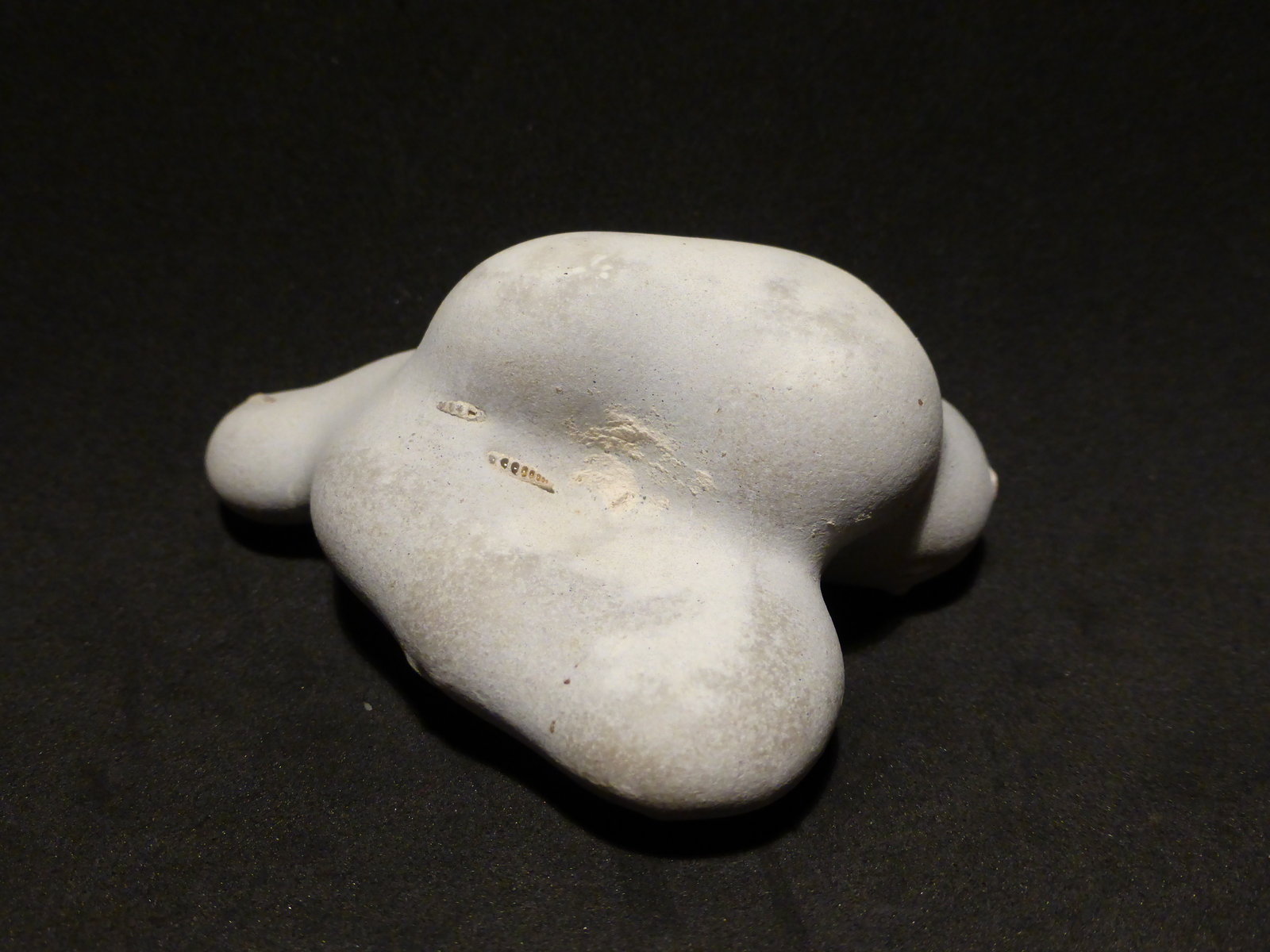 Ópalo (variedad menilito)
6,5x5,5 cm
(Autor: Ander Ispizua Juan)