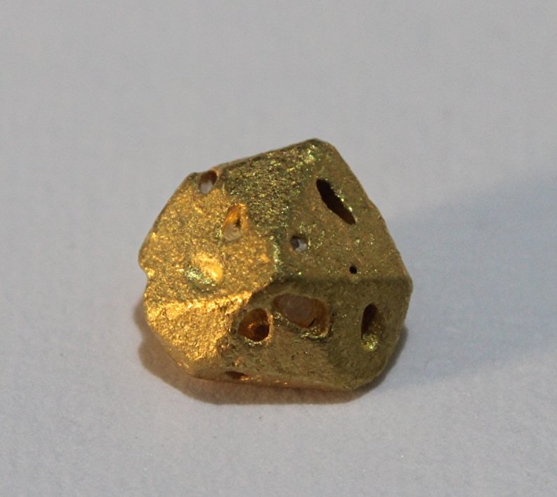 Oro
6 mm
(Autor: Ramon A  Lopez Garcia)
