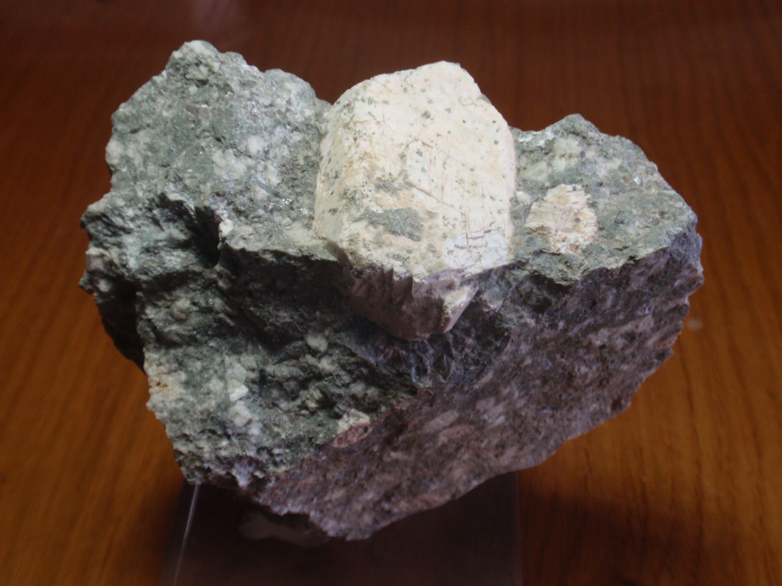 Ortoclasa
110x90 mm
(Autor: Ignacio)