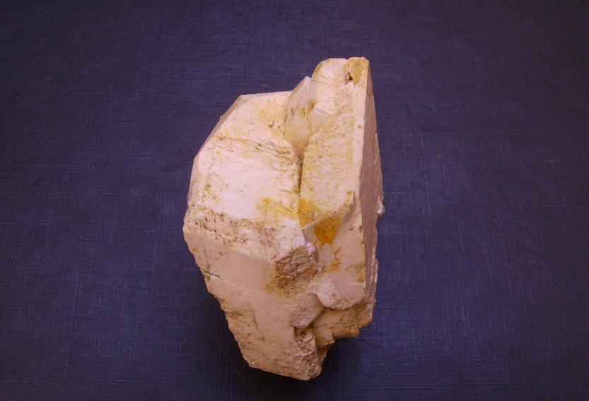 Ortoclasa
6 x 5 x 3,5 cm
(Autor: Antonio Alcaide)
