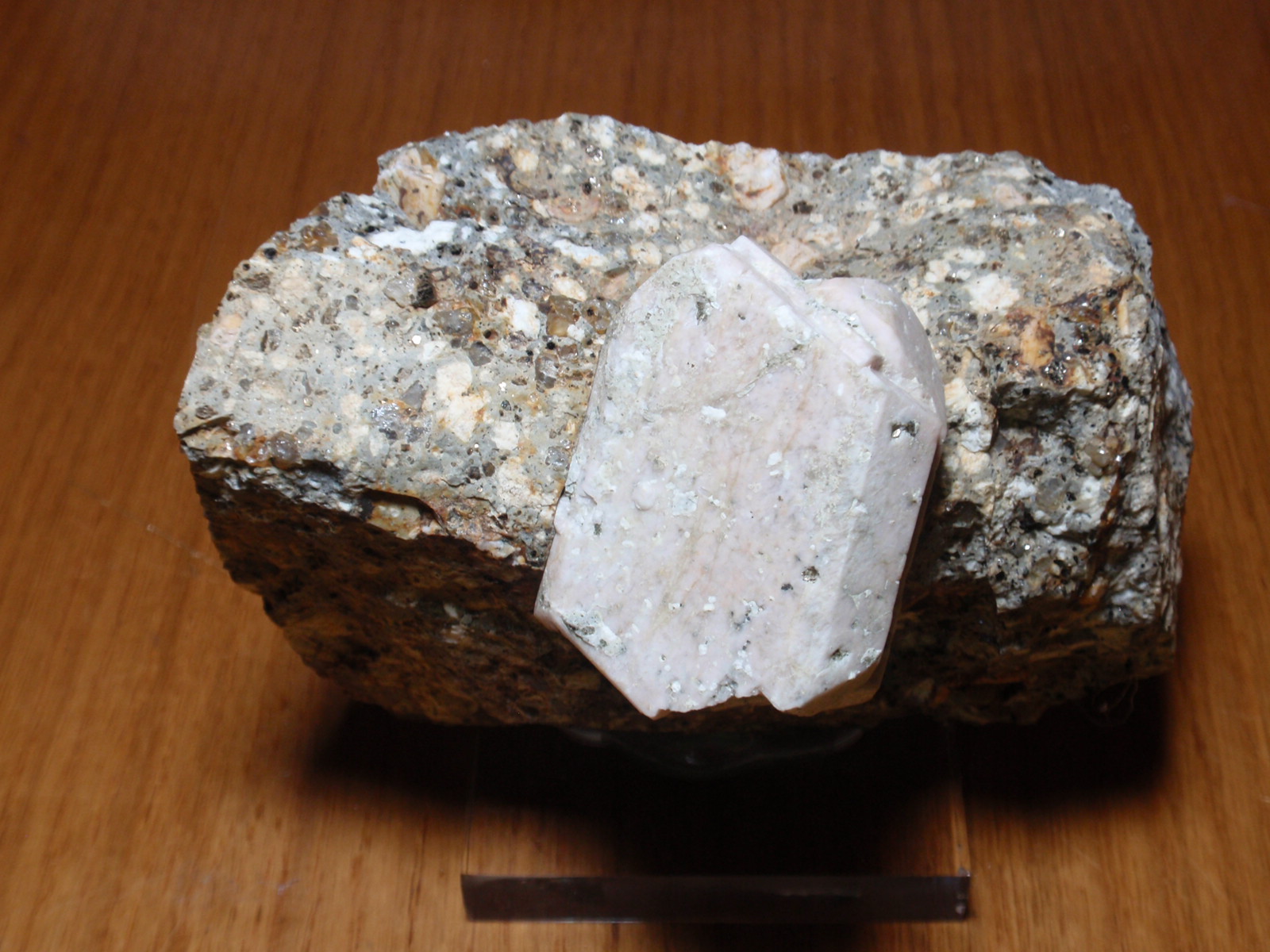 Ortoclasa
110x75 mm
(Autor: Ignacio)