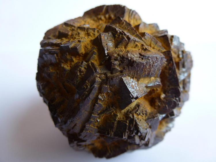 Limonita pseudomorfa de Pirita
6 x 6 cm.
(Autor: javier ruiz martin)