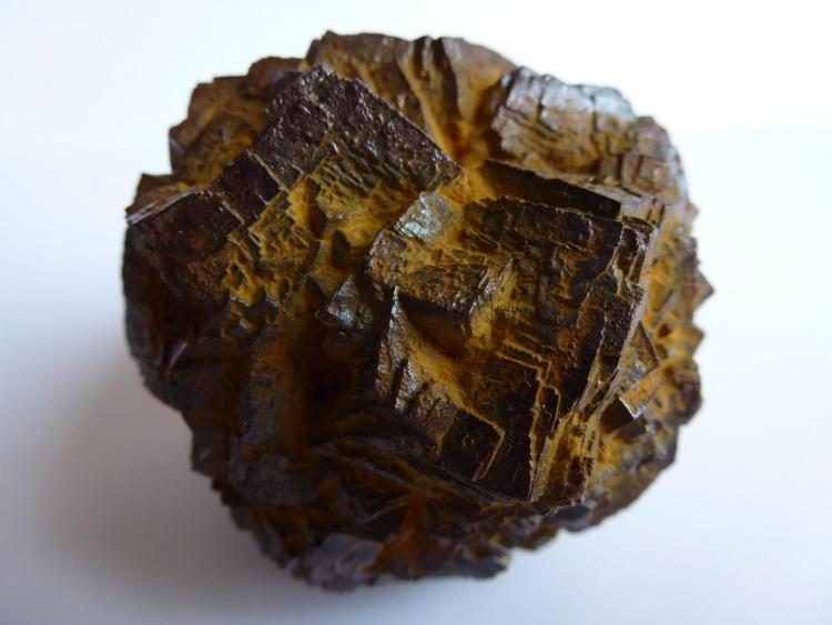 Limonita pseudomorfa de Pirita
5 x 4 cm.
(Autor: javier ruiz martin)