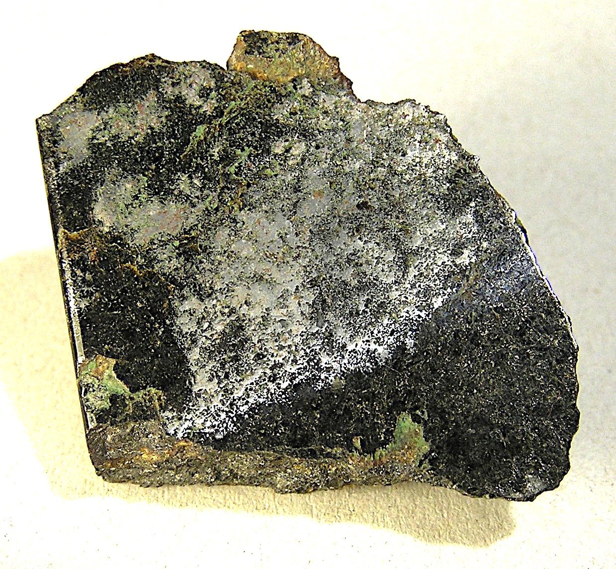 Hierro [Iron]
5 x 3,5 x 0,8 cm
(Autor: Frederic Varela)