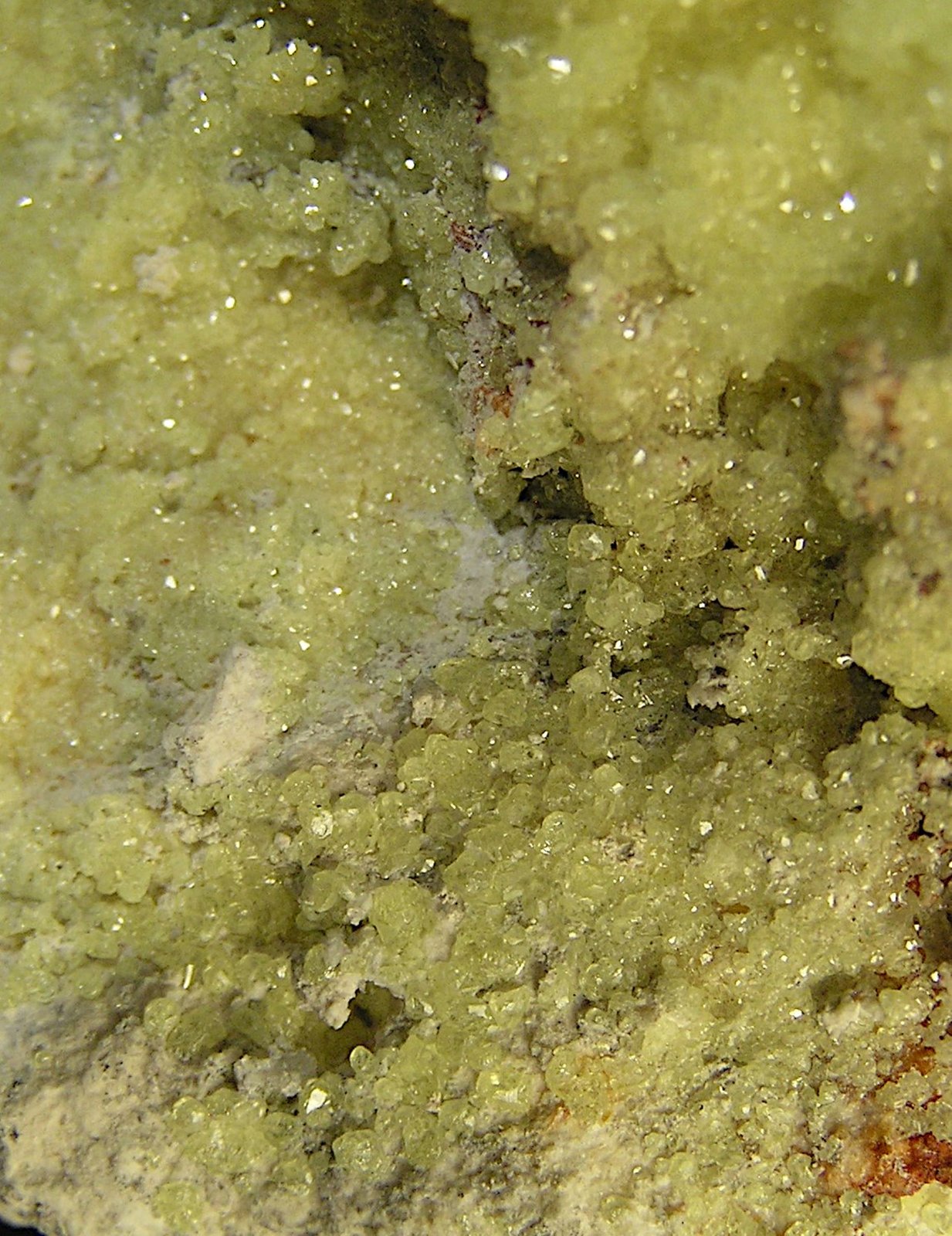 Azufre
C.V. 4 x 3 cm aprox.
(Autor: Frederic Varela)