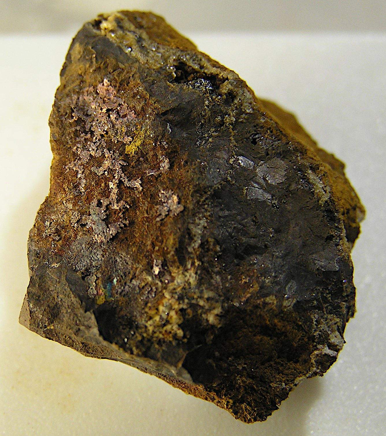 Cobre
2,5 x 2 x 1 cm
(Autor: Frederic Varela)