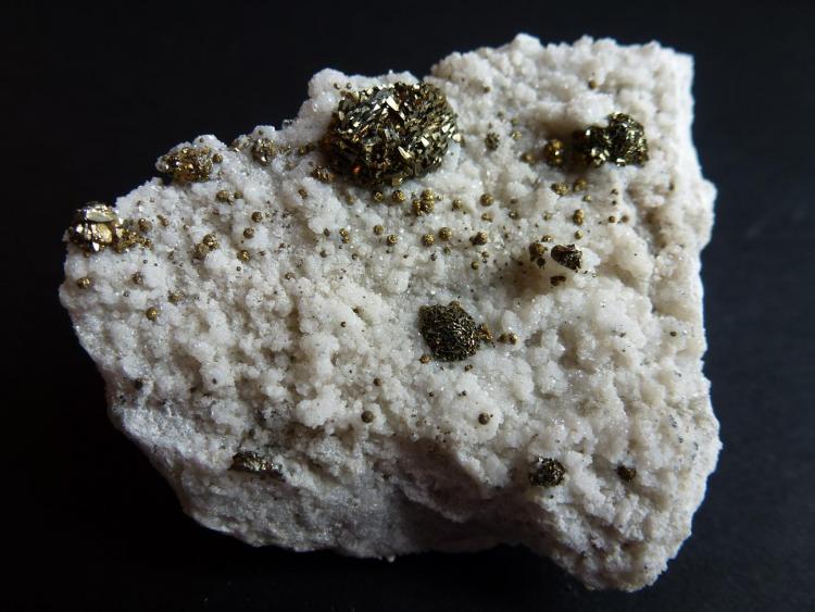 Marcasita en Dolomita
6 x 5 cm.
(Autor: javier ruiz martin)