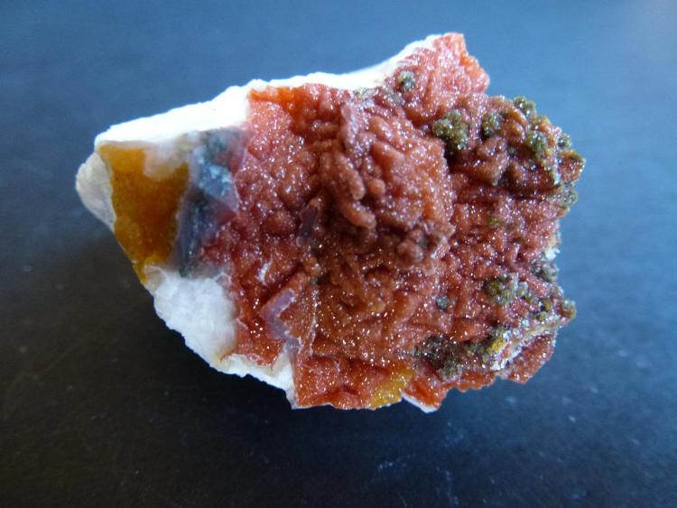 Cuarzo (variedad calcedonia)
4 x 4 cm.
(Autor: javier ruiz martin)