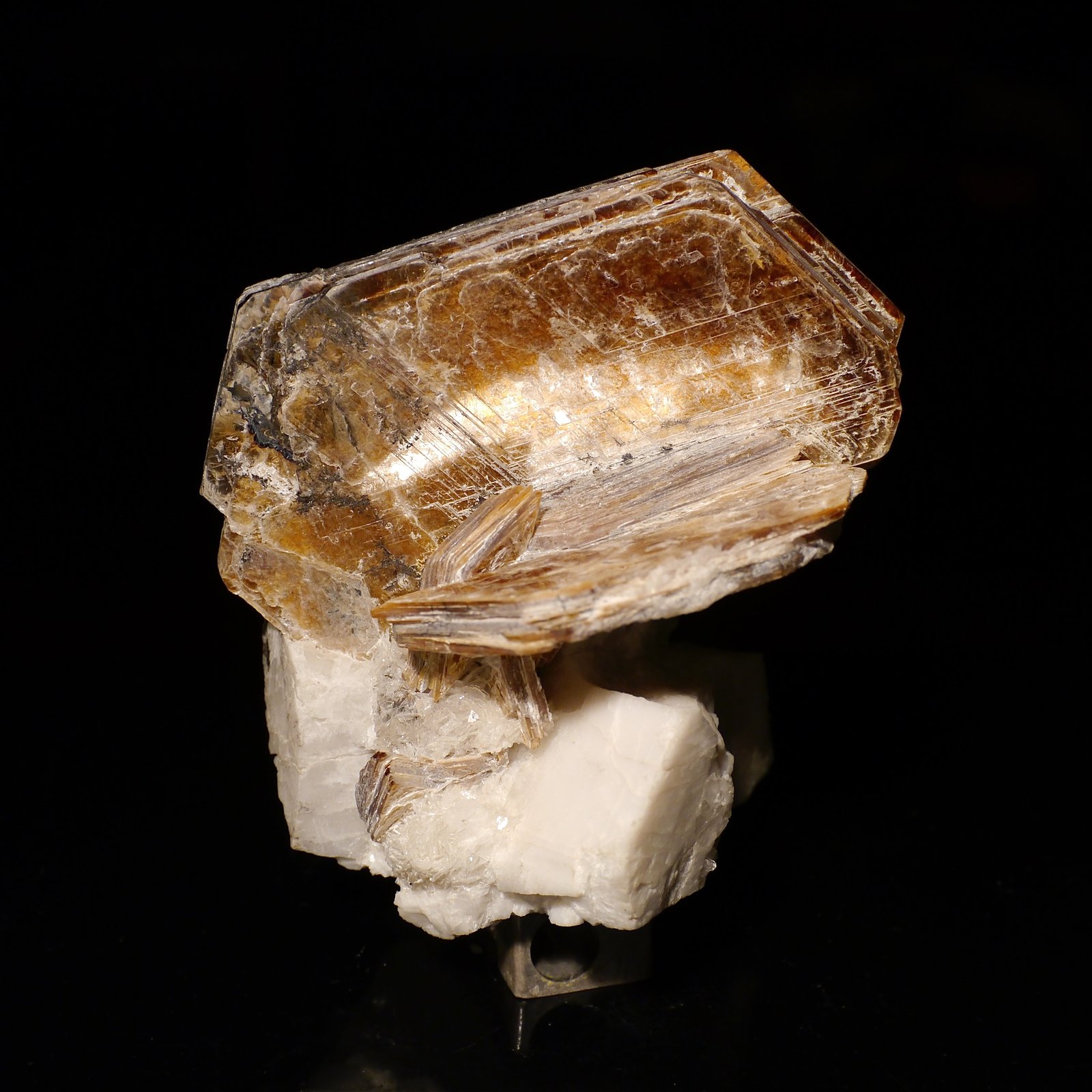 Muscovita
9 x 8 x 7 cm
(Autor: Josele)