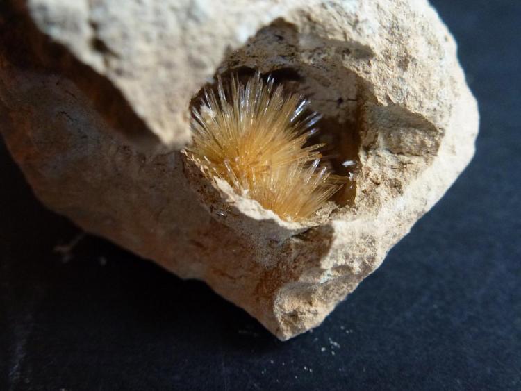 Aragonito
3 x 3 cm.
(Autor: javier ruiz martin)