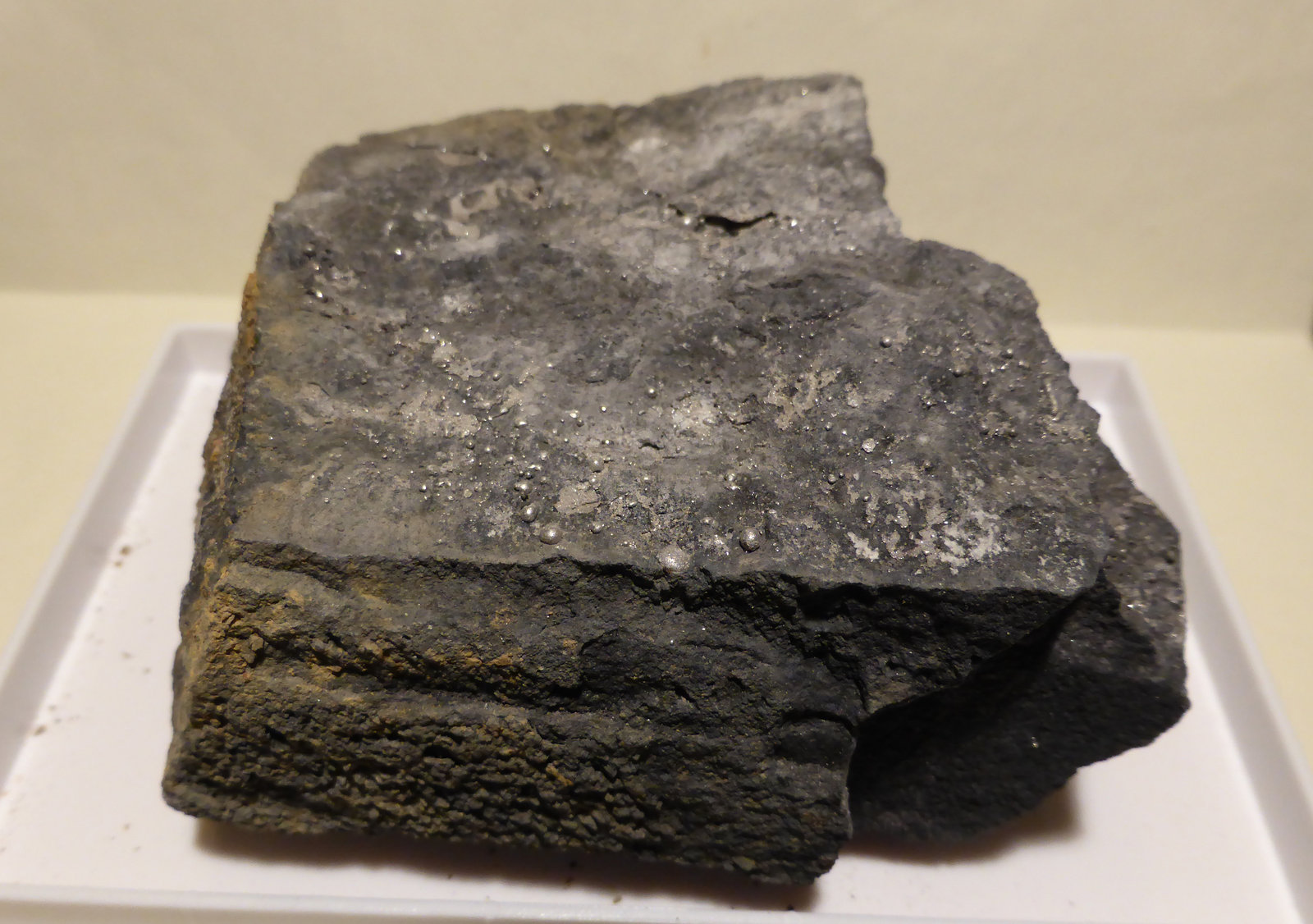 Mercurio
9x6 cm
(Autor: Ander Ispizua Juan)