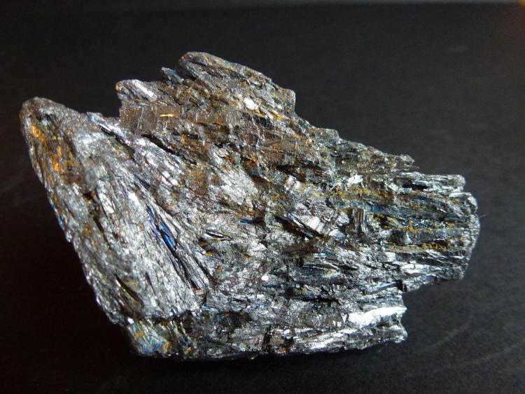 Stibnita (Estibina)
5 x 3,5 cm.
(Autor: javier ruiz martin)