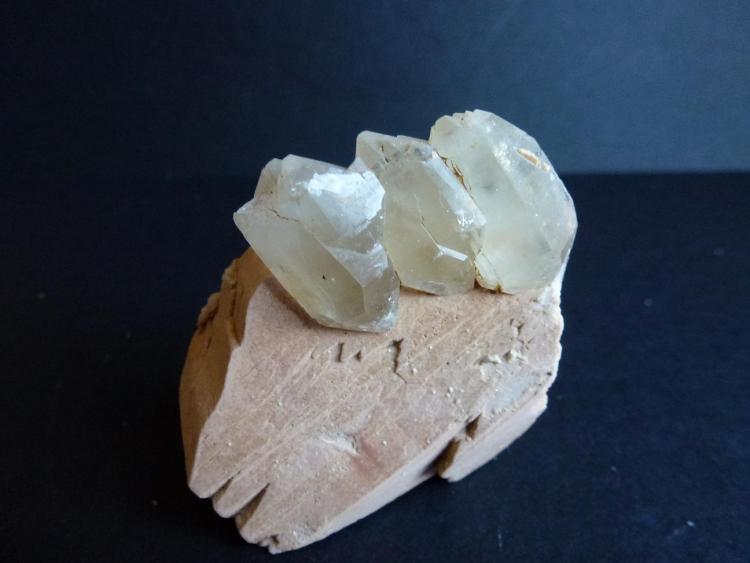 Ortoclasa y Cuarzo
6 x 5 cm.
(Autor: javier ruiz martin)