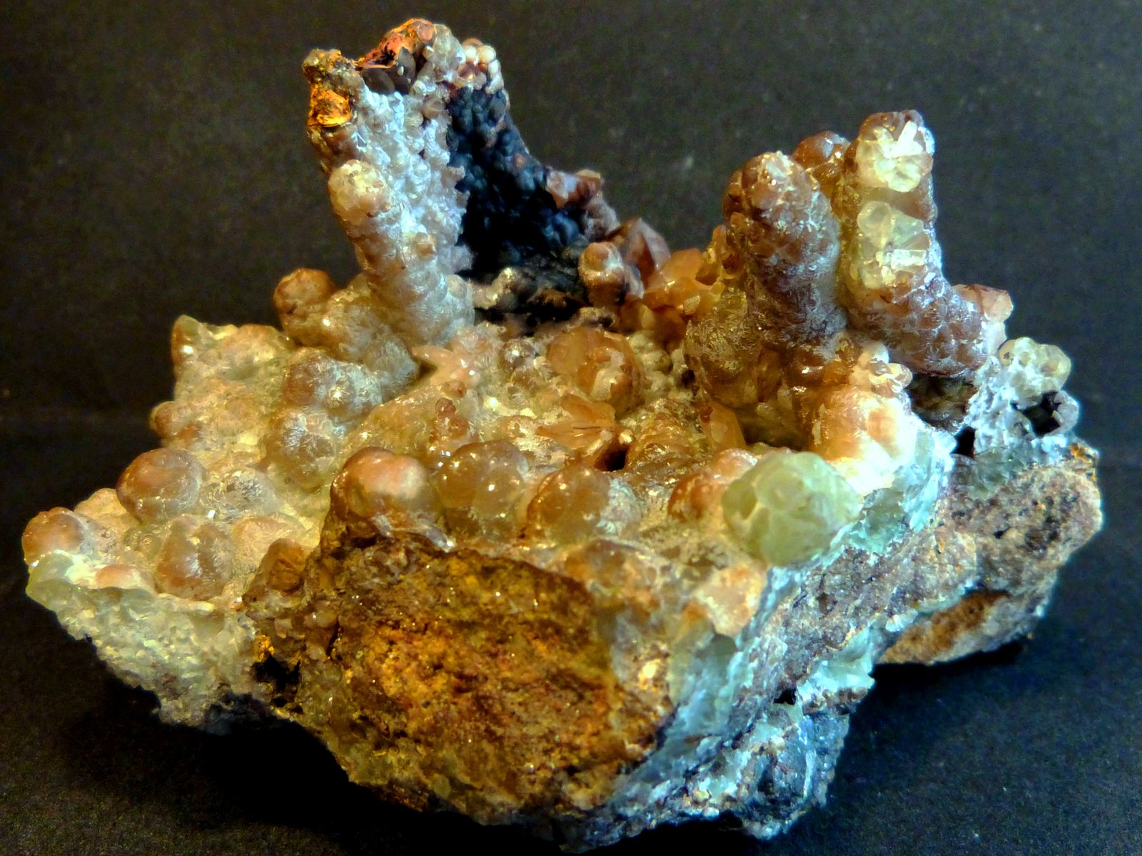 Smithsonita
7 x 6,5 x 10 cm.
(Autor: Felipe Abolafia)