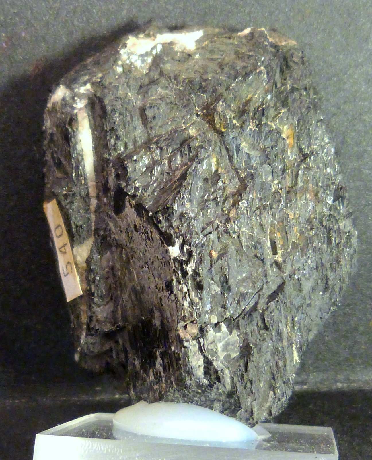 Ferroedenita
4 x 5 x 3 cm.
(Autor: Felipe Abolafia)