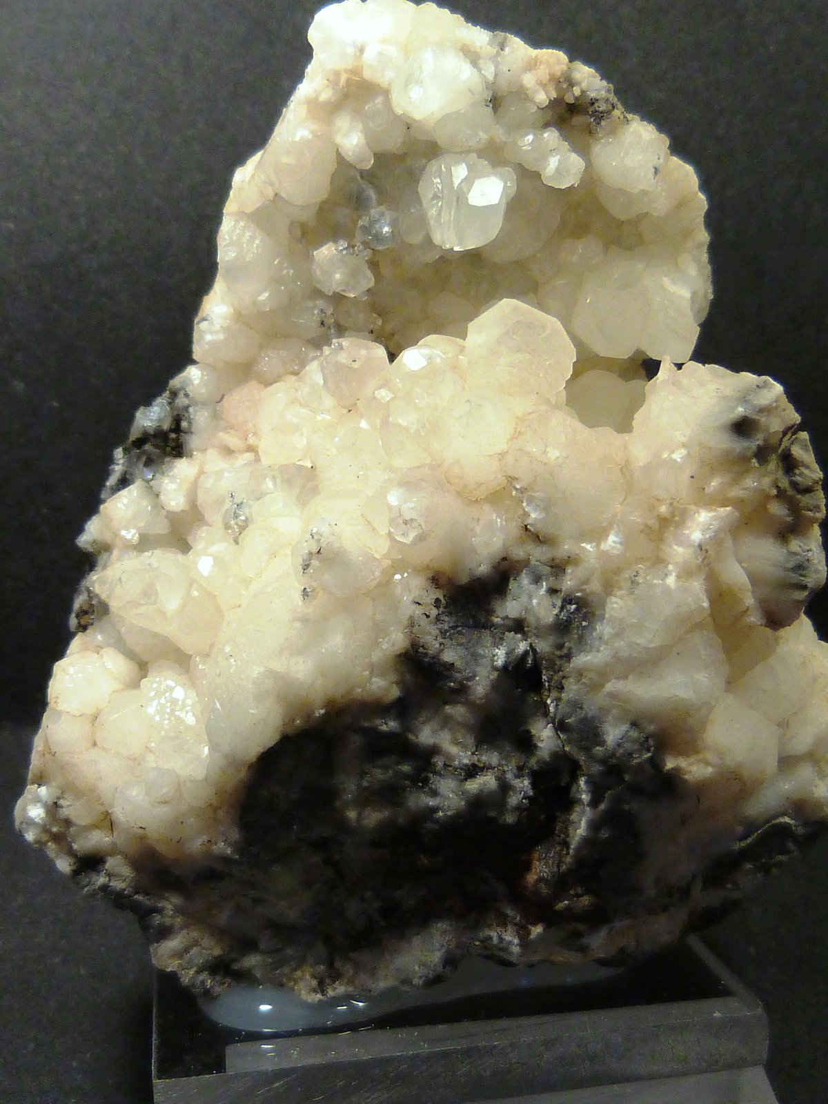 Calcita
7,5 x 8,5 x 6 cm.
(Autor: Felipe Abolafia)
