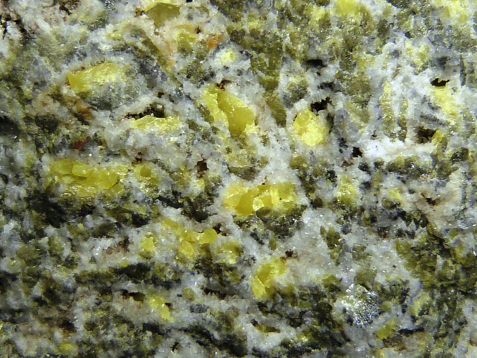 Azufre
10 x 9 x 10 cm.
(Autor: Felipe Abolafia)
