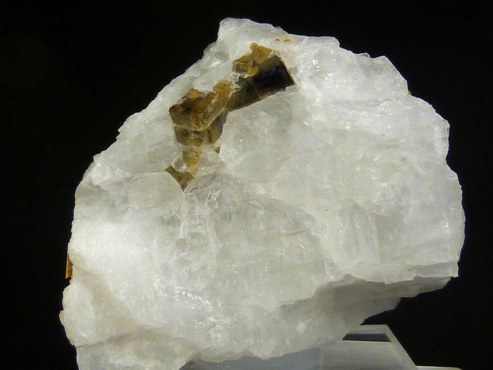 Fluorita, Siderita
4,5 x 4 x 2 cm.
(Autor: Felipe Abolafia)