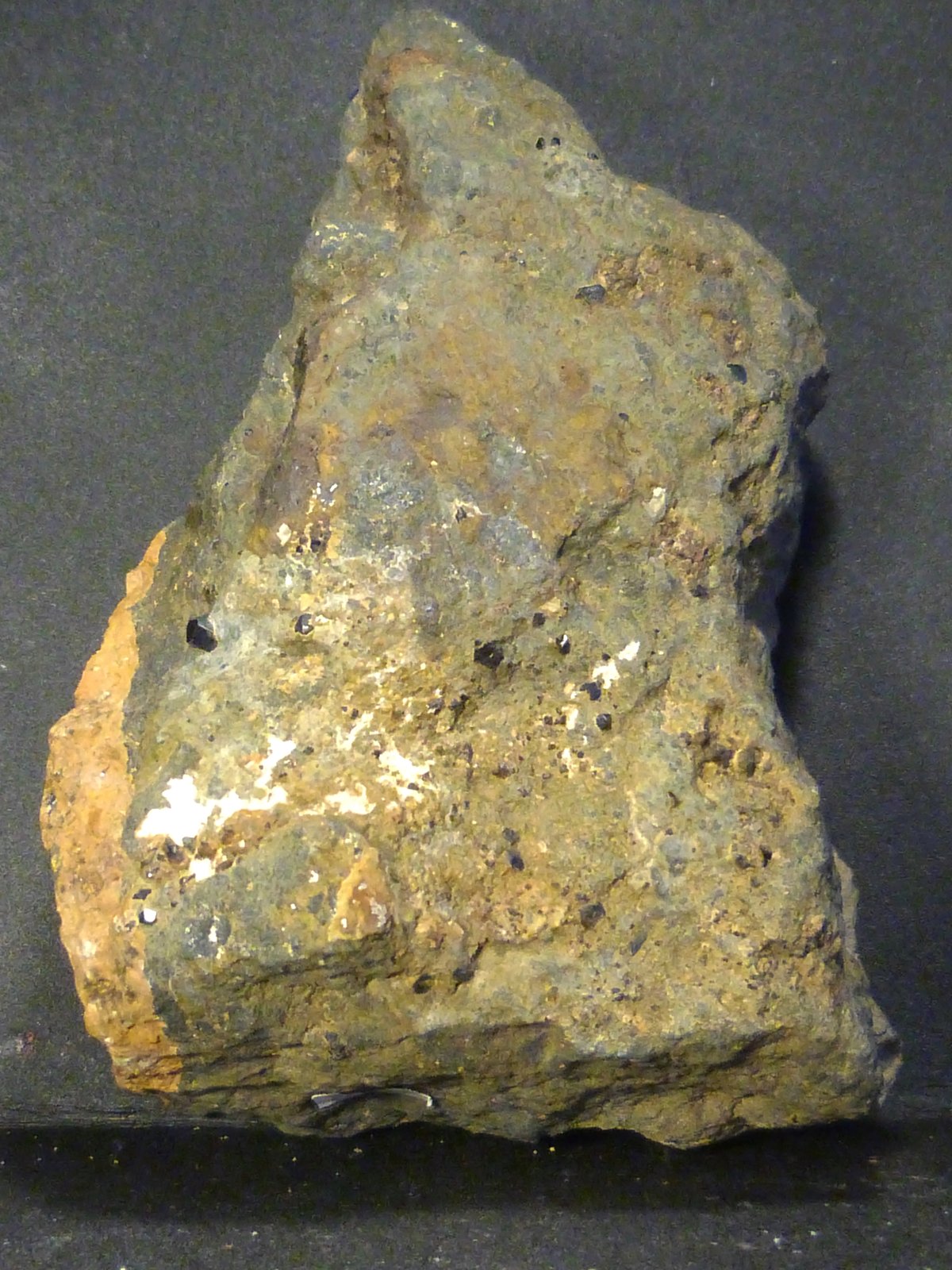 Magnetita
7 x 11 x 4 cm.
(Autor: Felipe Abolafia)