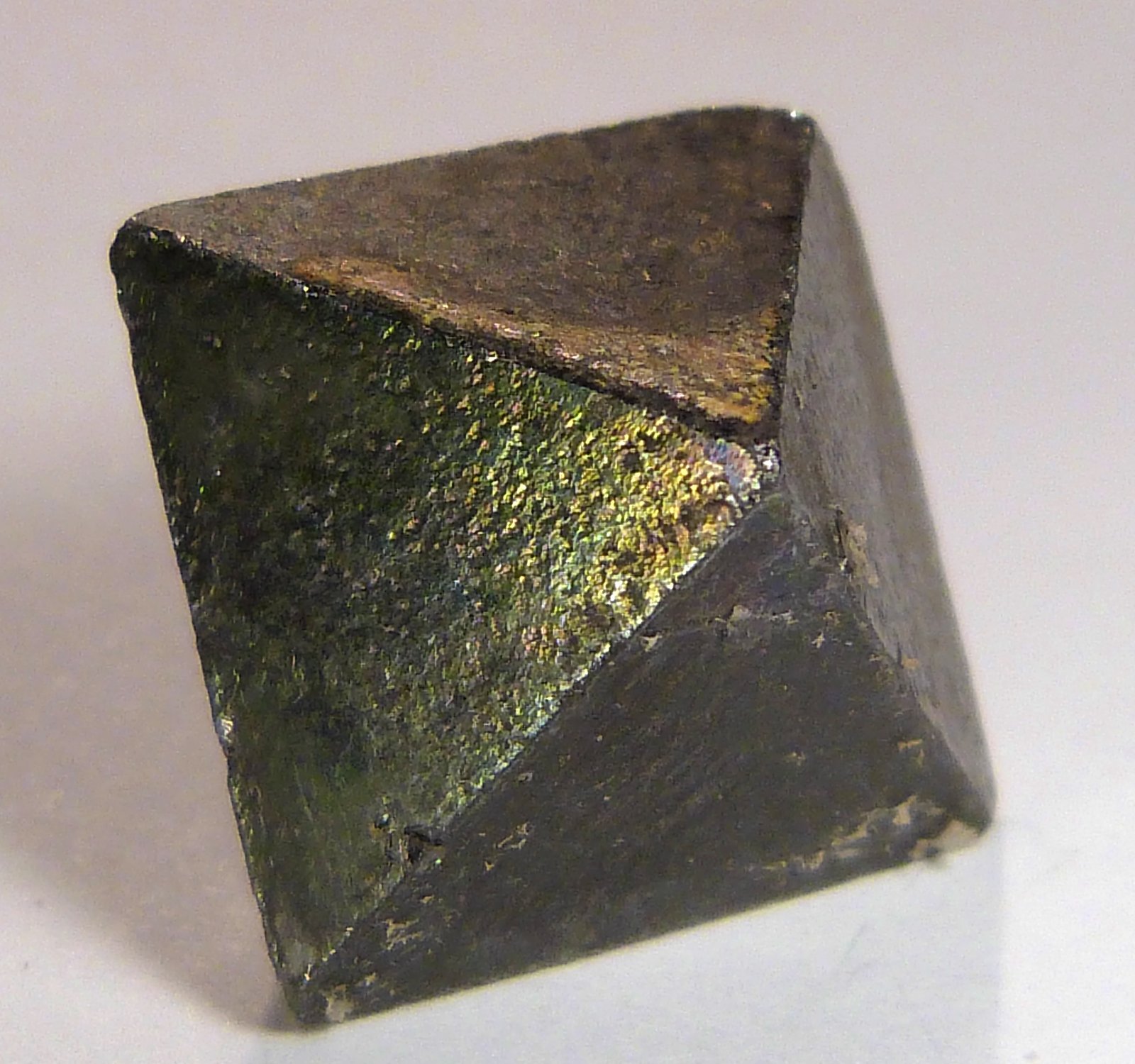 Magnetita
1,5 x 1,5 x 2 cm.
(Autor: Felipe Abolafia)