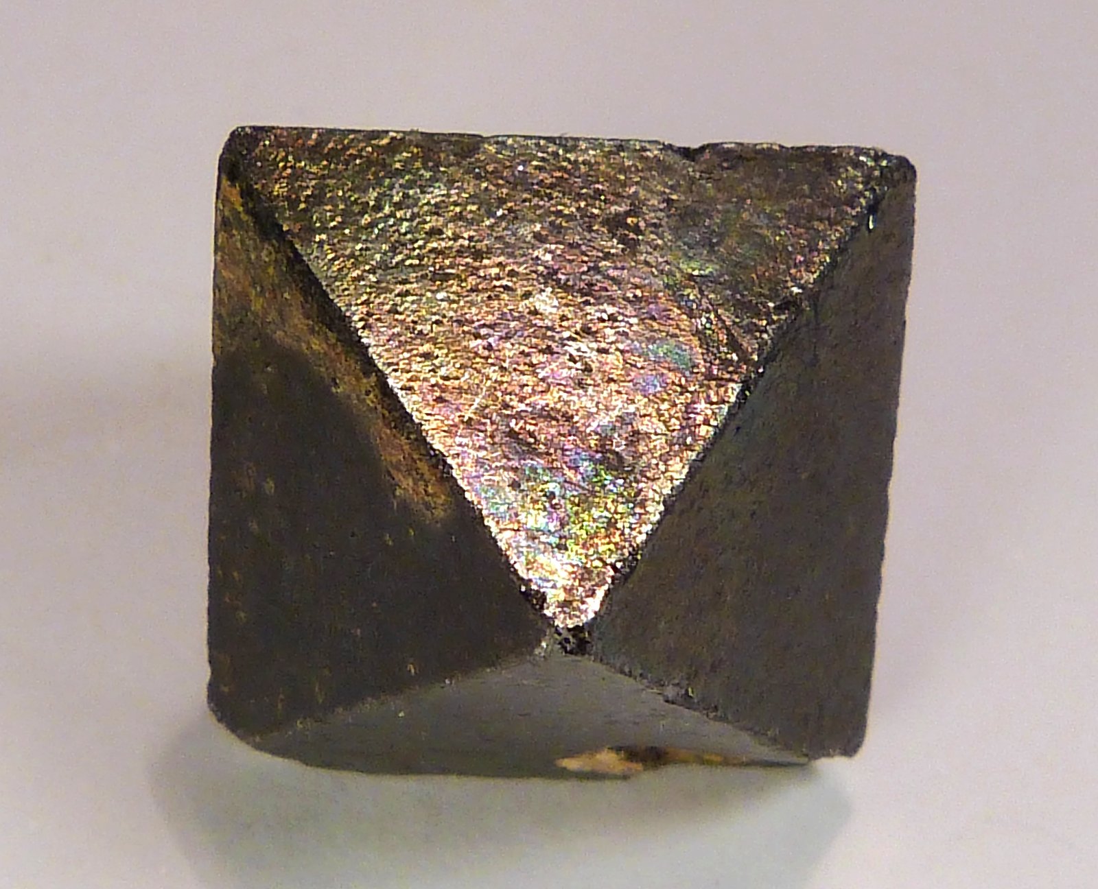 Magnetita
1,5 x 1,5 x 2 cm.
(Autor: Felipe Abolafia)