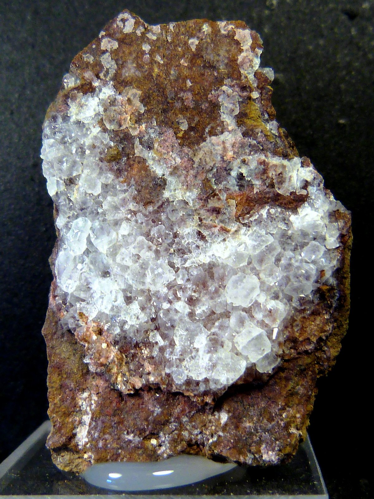 Analcima
2,5 x 4 x 1,5 cm.
(Autor: Felipe Abolafia)