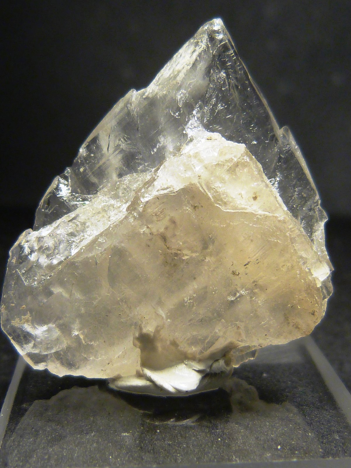 Glauberita
3 x 3 x 1 cm.
(Autor: Felipe Abolafia)