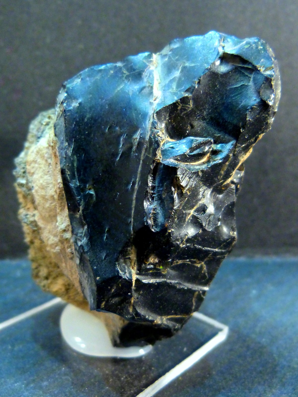 Obsidiana
5 x 6 x 4 cm.
(Autor: Felipe Abolafia)