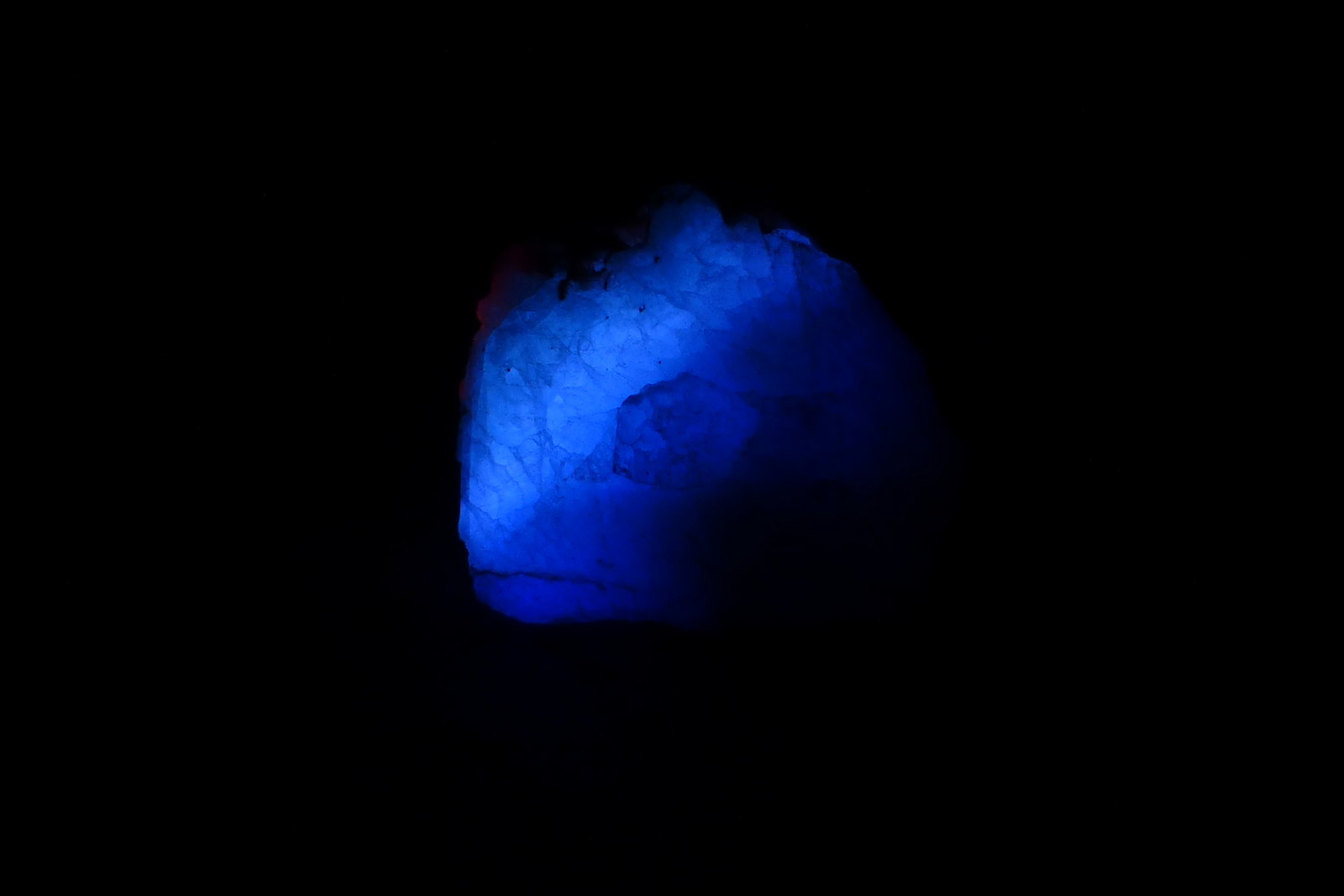 Fluorita
2,5x2cm
(Autor: Eloi)