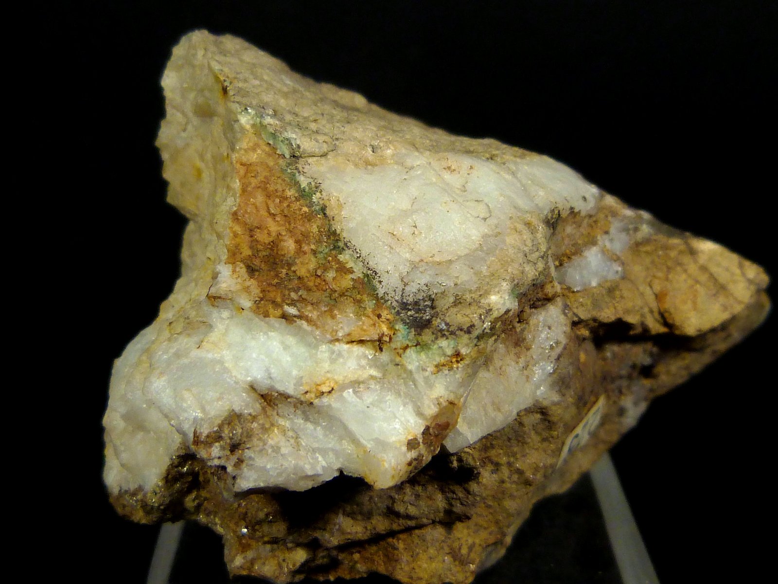 Scheelita
4 x 7 x 5 cm.
(Autor: Felipe Abolafia)
