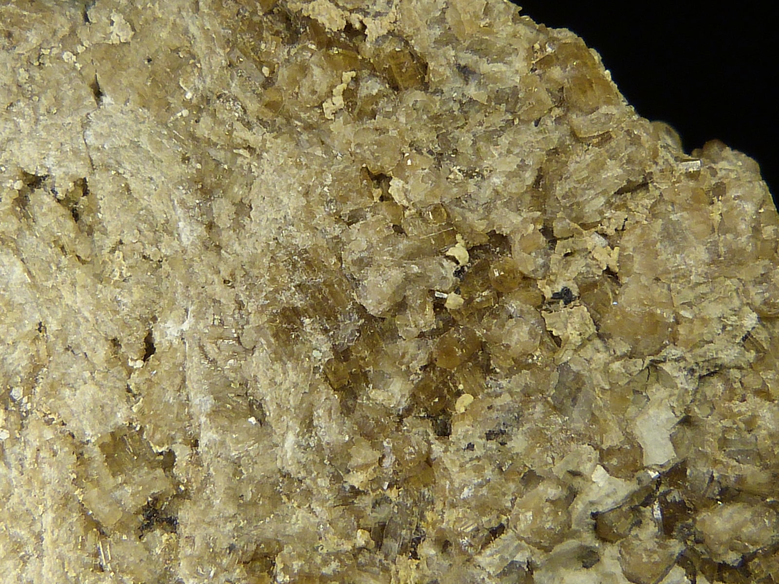 Vesubianita
5 x 5,5 x 3 cm.
(Autor: Felipe Abolafia)