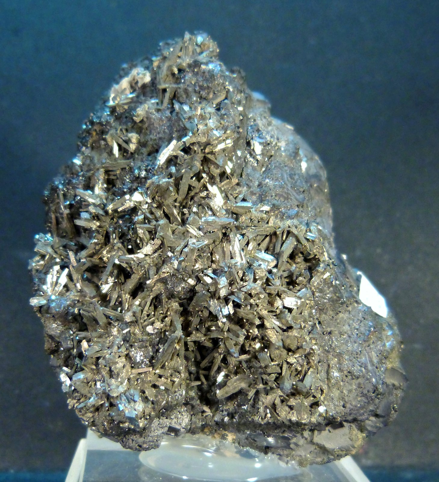 Arsenopirita
5,5 x 3 x 7 cm.
(Autor: Felipe Abolafia)