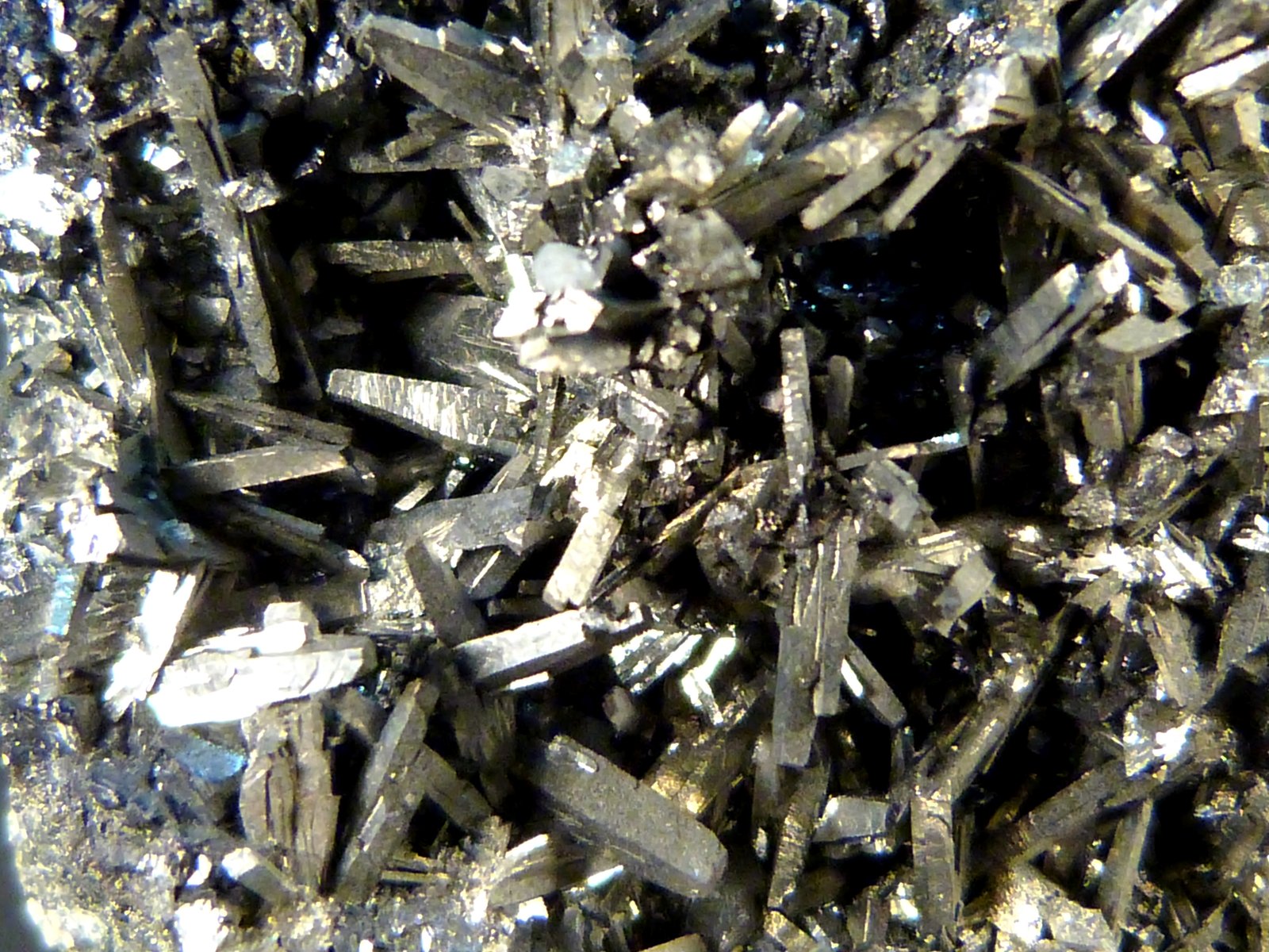 Arsenopirita
5,5 x 3 x 7 cm.
(Autor: Felipe Abolafia)