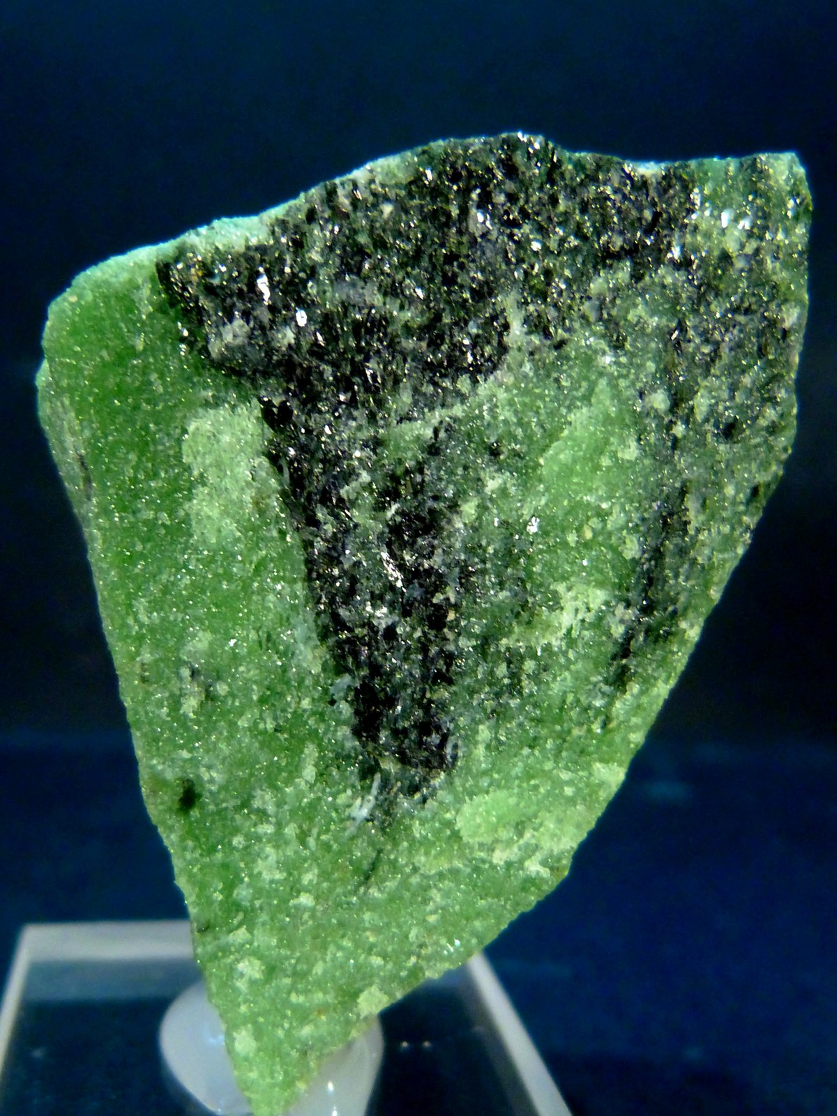 Zoisita
4 x 4,5 x 3 cm.
(Autor: Felipe Abolafia)