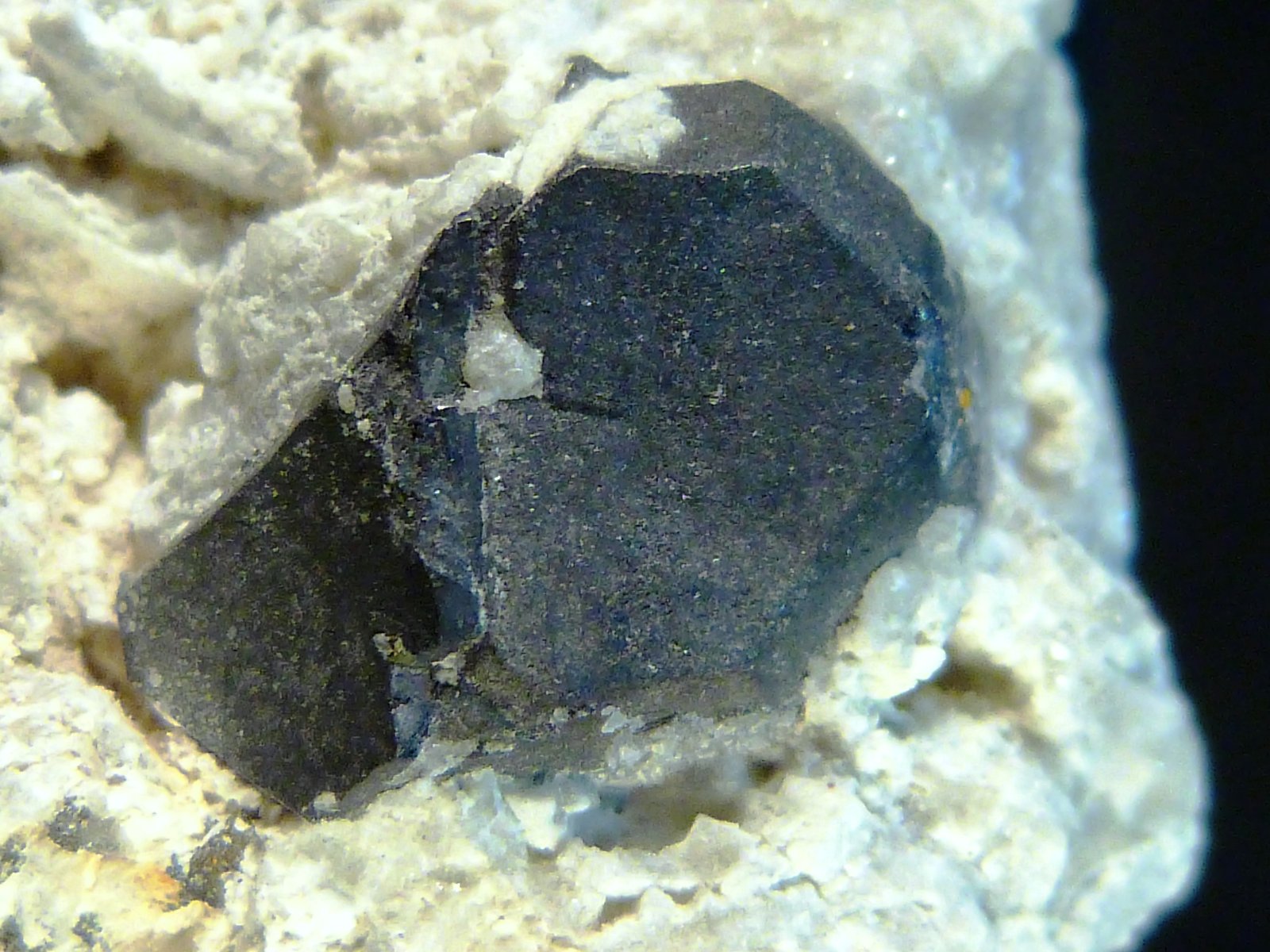 Galena
3,5 x 3,5 x 2,5 cm.
(Autor: Felipe Abolafia)