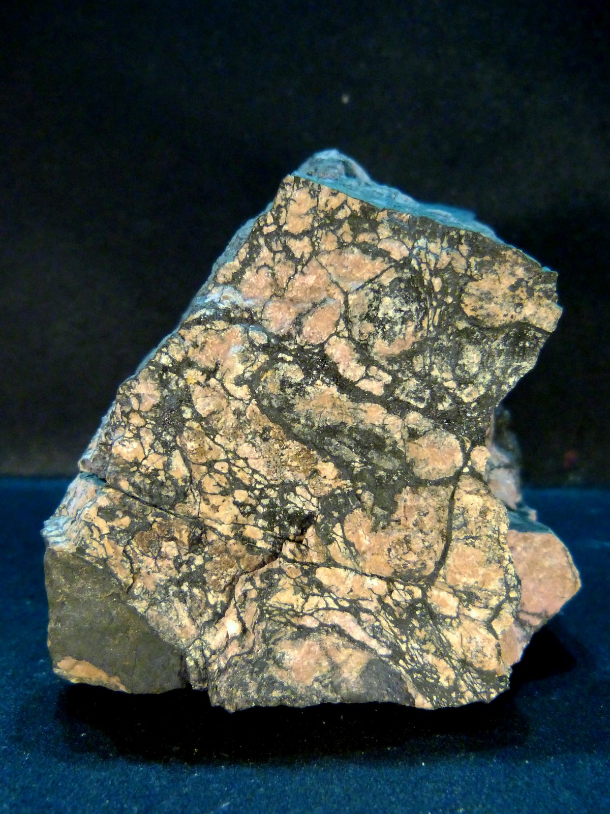 Piroxmangita
6 x 6 x 4 cm.
(Autor: Felipe Abolafia)