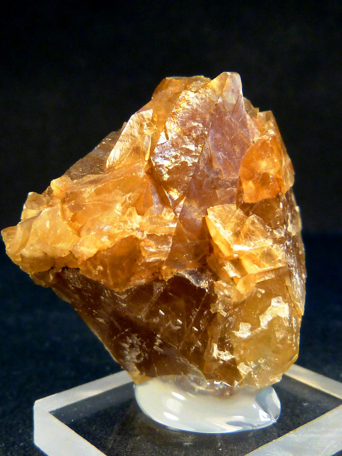 Calcita
3 x 3 x 2,5 cm.
(Autor: Felipe Abolafia)