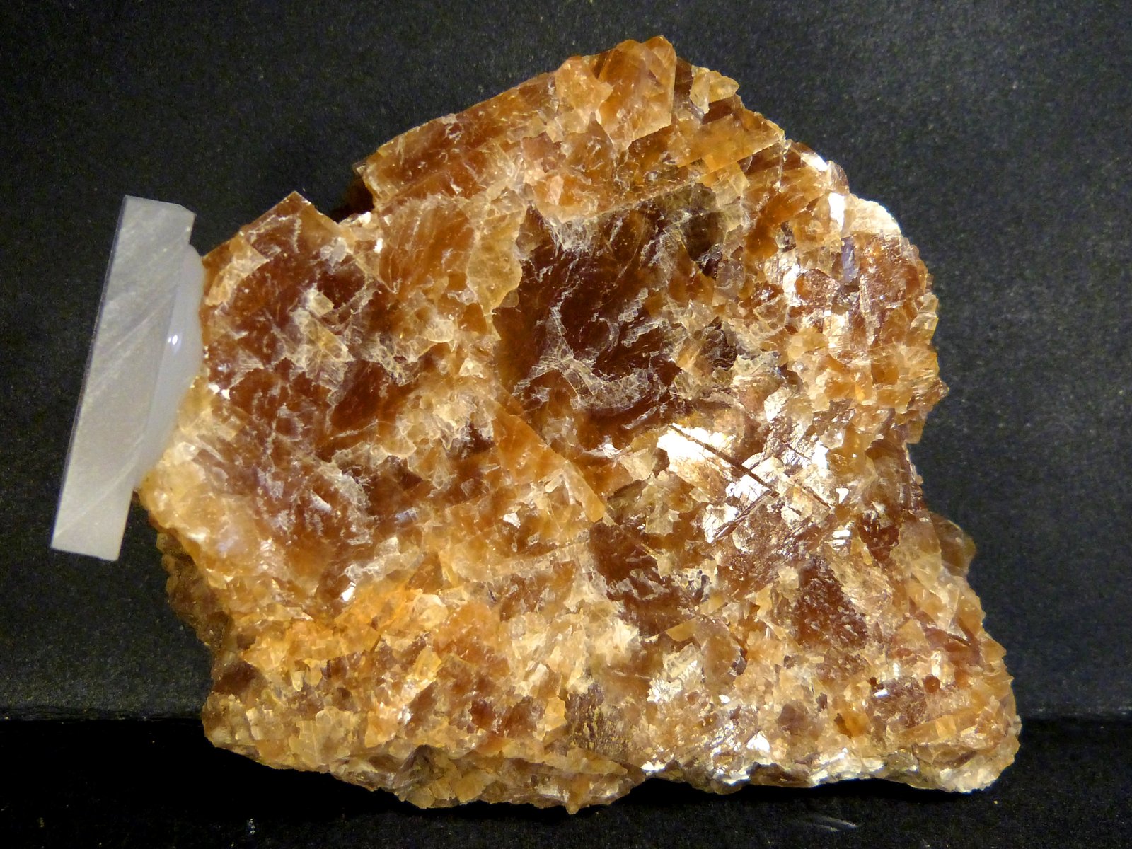 Calcita
8 x 9 x 4 cm.
(Autor: Felipe Abolafia)