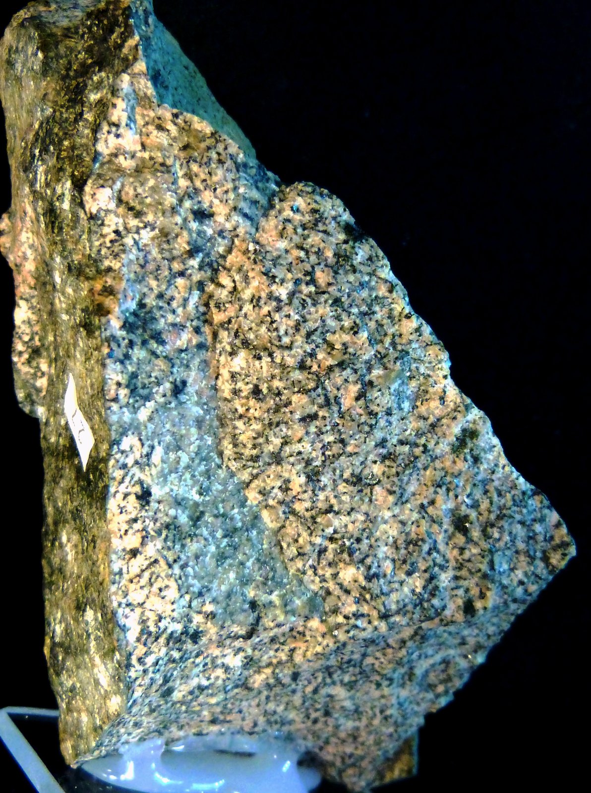 Sienita
9 x 6 x 4 cm.
(Autor: Felipe Abolafia)
