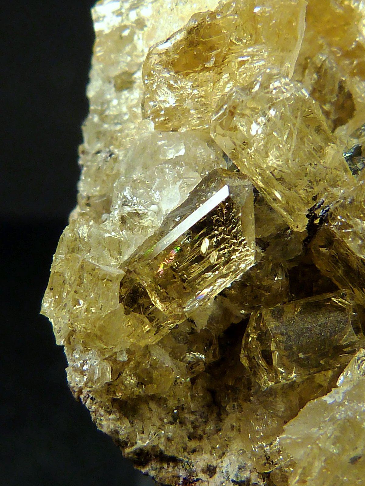 Fluorapatito (variedad esparraguina)
5 x 4,5 x 3 cm.
(Autor: Felipe Abolafia)