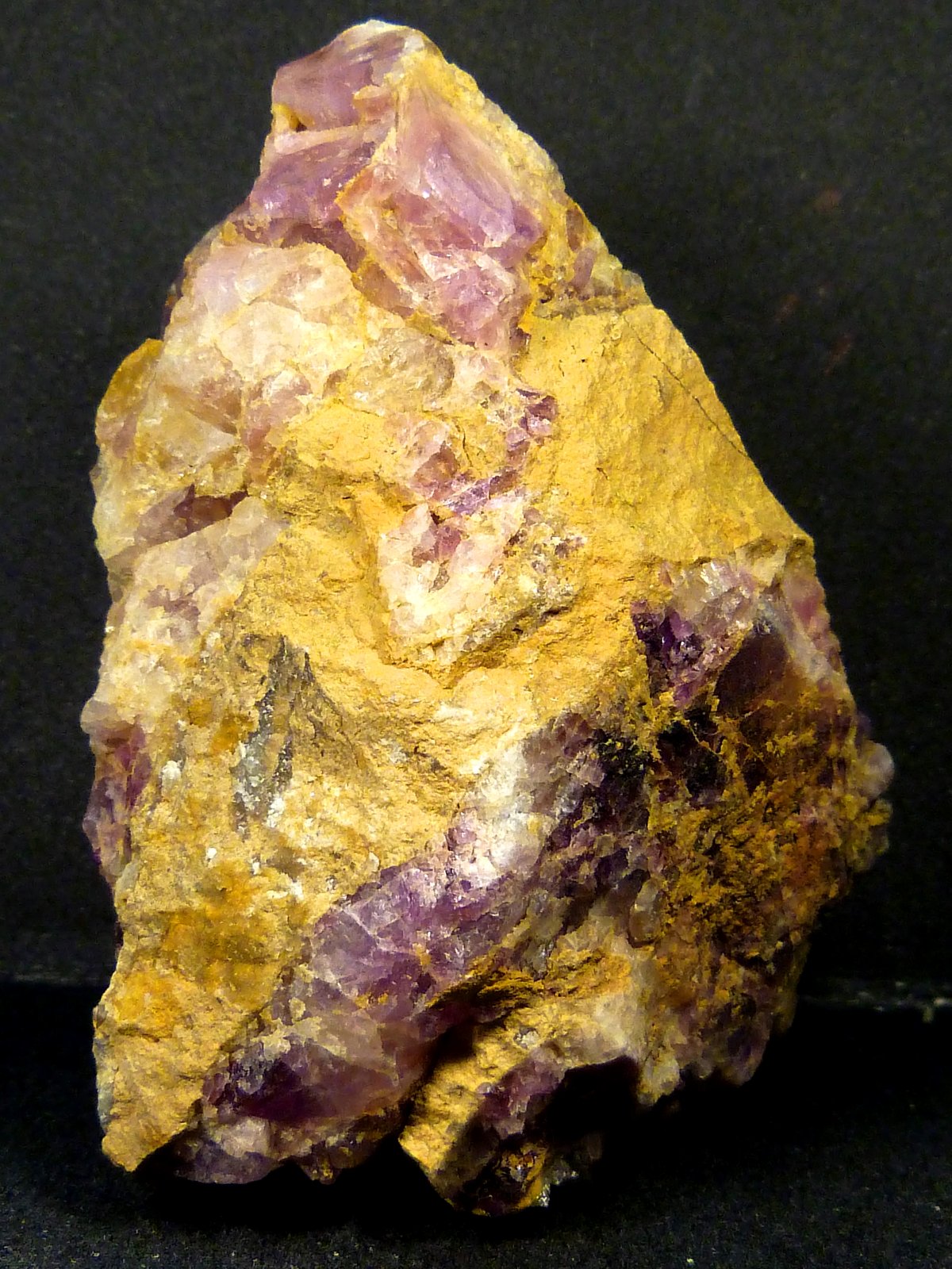 Fluorita
7 x 5 x 4 cm.
(Autor: Felipe Abolafia)