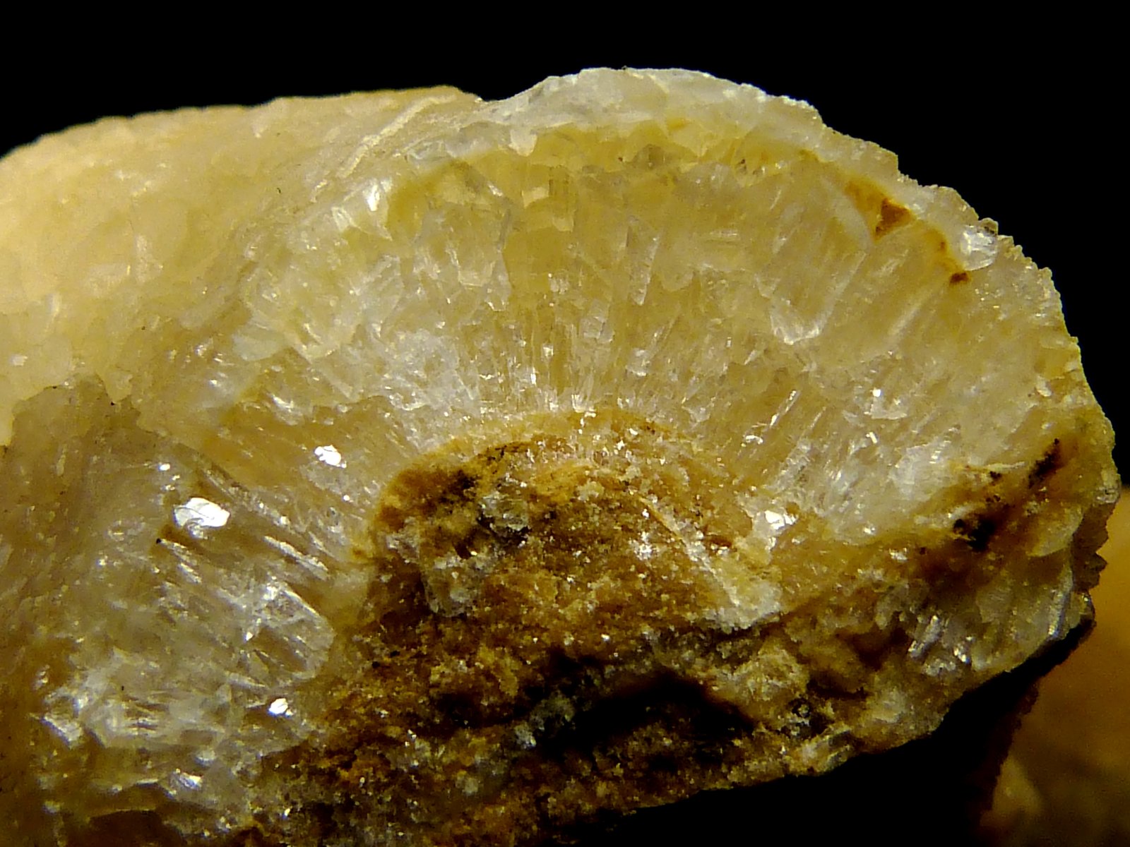 Calcita
7 x 5 x 2,5 cm.
(Autor: Felipe Abolafia)