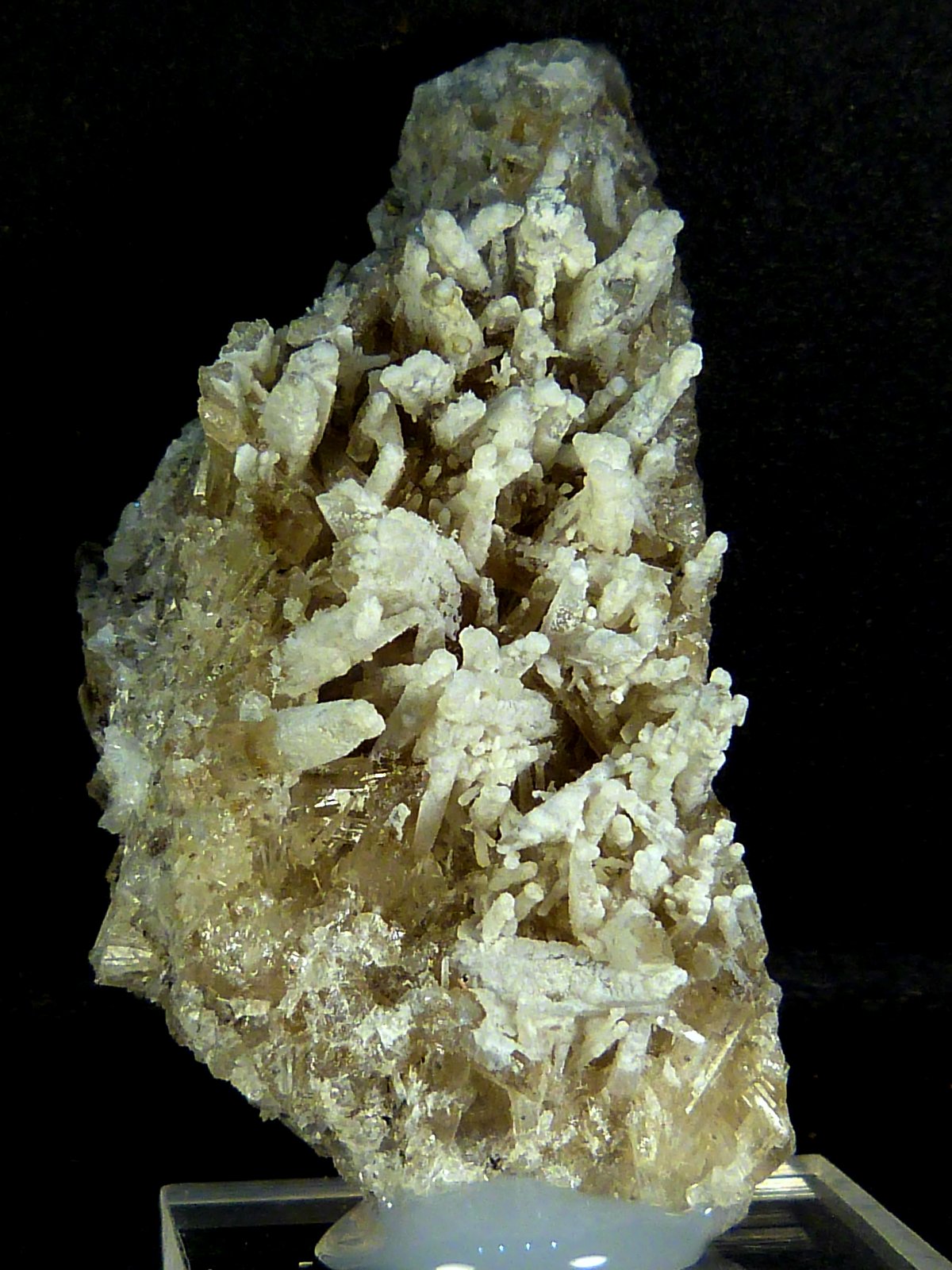 Aragonito
5 x 2,5 x 2,5 cm.
(Autor: Felipe Abolafia)