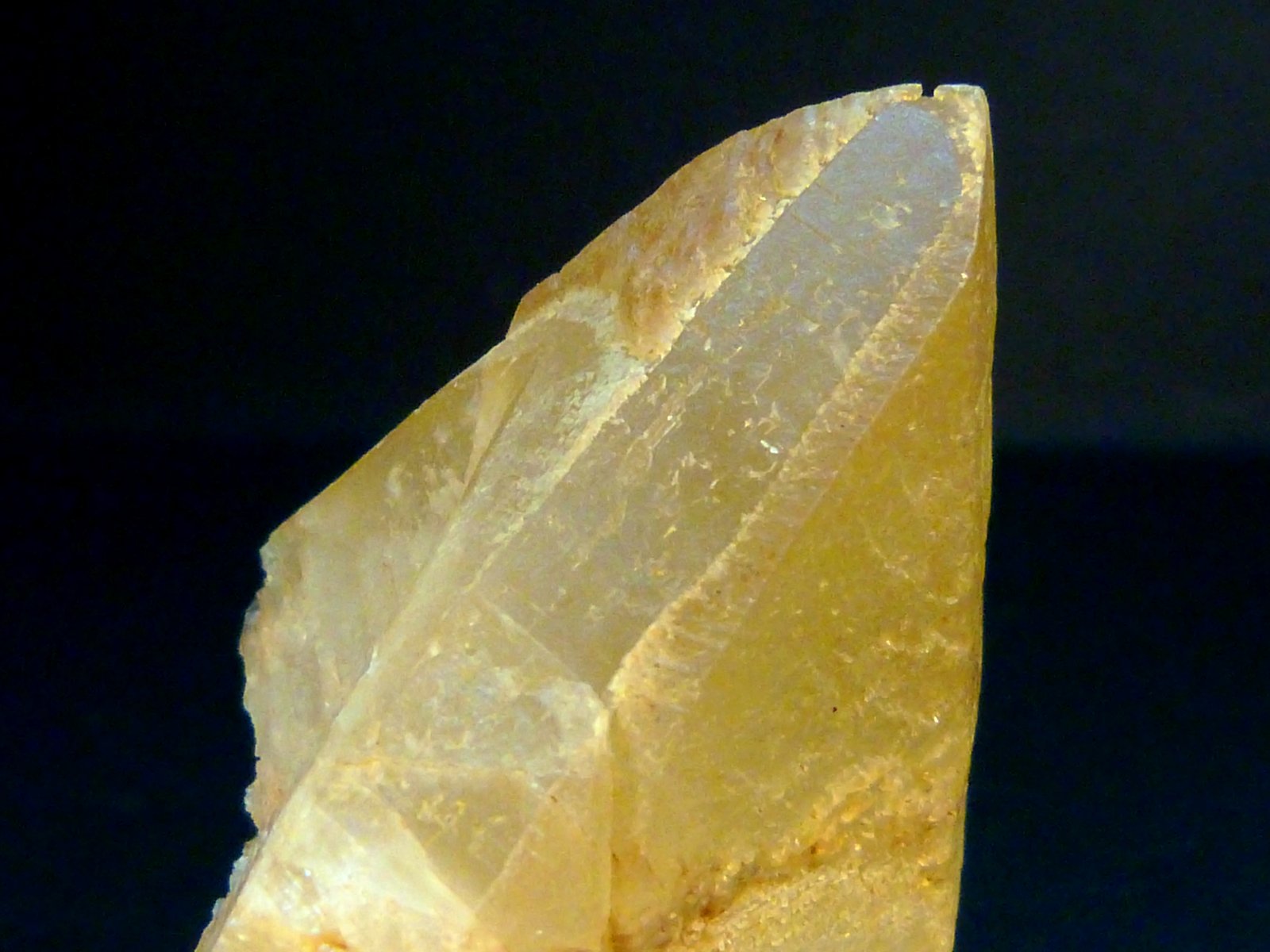 Calcita
4 x 4,5 x 3 cm.
(Autor: Felipe Abolafia)
